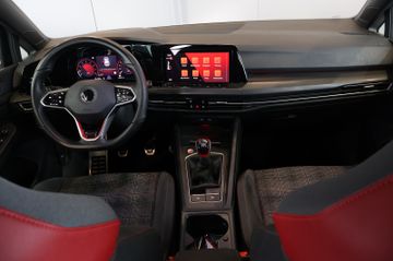 Volkswagen Golf VIII GTI 2.0 TSI AID+LED+CARPLAY+AMBIENT