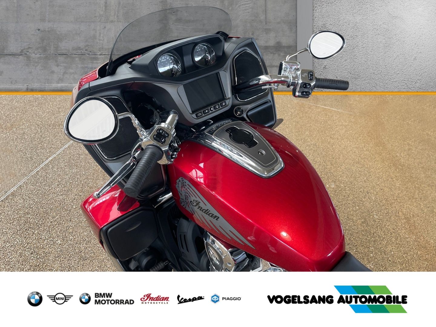 Fahrzeugabbildung Indian Challenger Pursuit, Luxury Line, Zusatzscheinwer