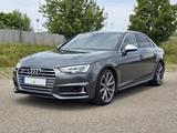 Audi S4 3.0 TFSI quattro SportDiff B&O 1Hand - Audi S4 mit Benzin-Antrieb: Limousine