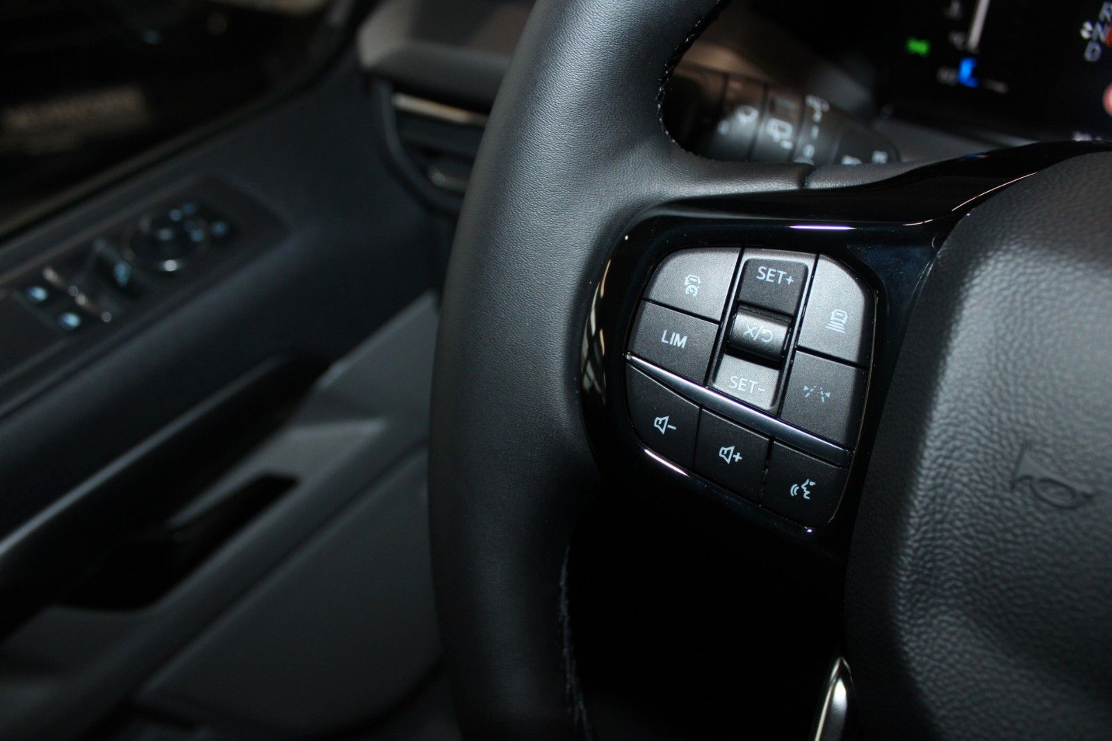 Fahrzeugabbildung Bürstner Ford COPA Attractive L1 Titanium ALLRAD