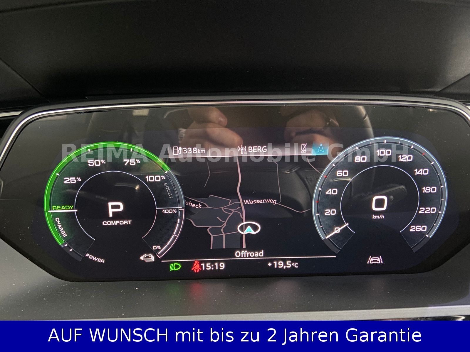 Fahrzeugabbildung Audi e-tron 55 quattro Edition, Navi, AHK, 1.Hand