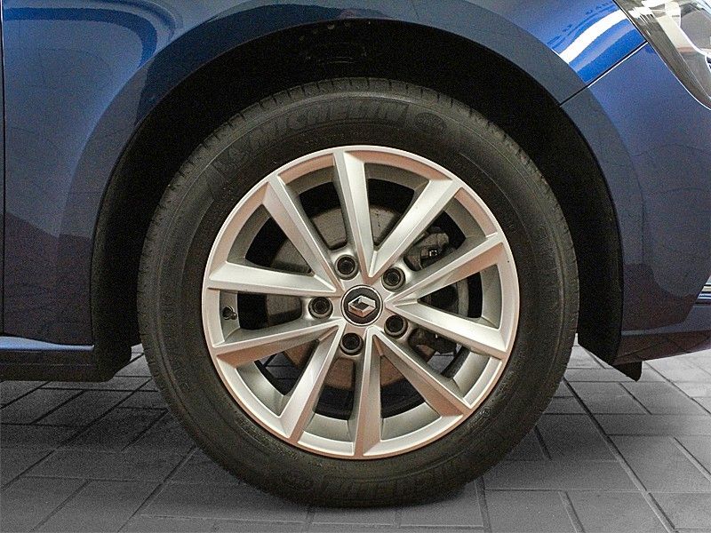 Fahrzeugabbildung Renault Megane ENERGY TCe 130 Intens/*Winterräder