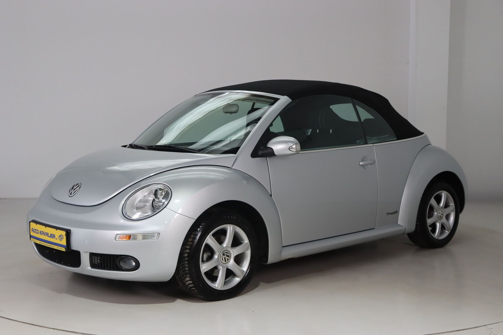 Fahrzeugabbildung Volkswagen New Beetle 1.6 Freestyle Cabriolet * Klima * PDC