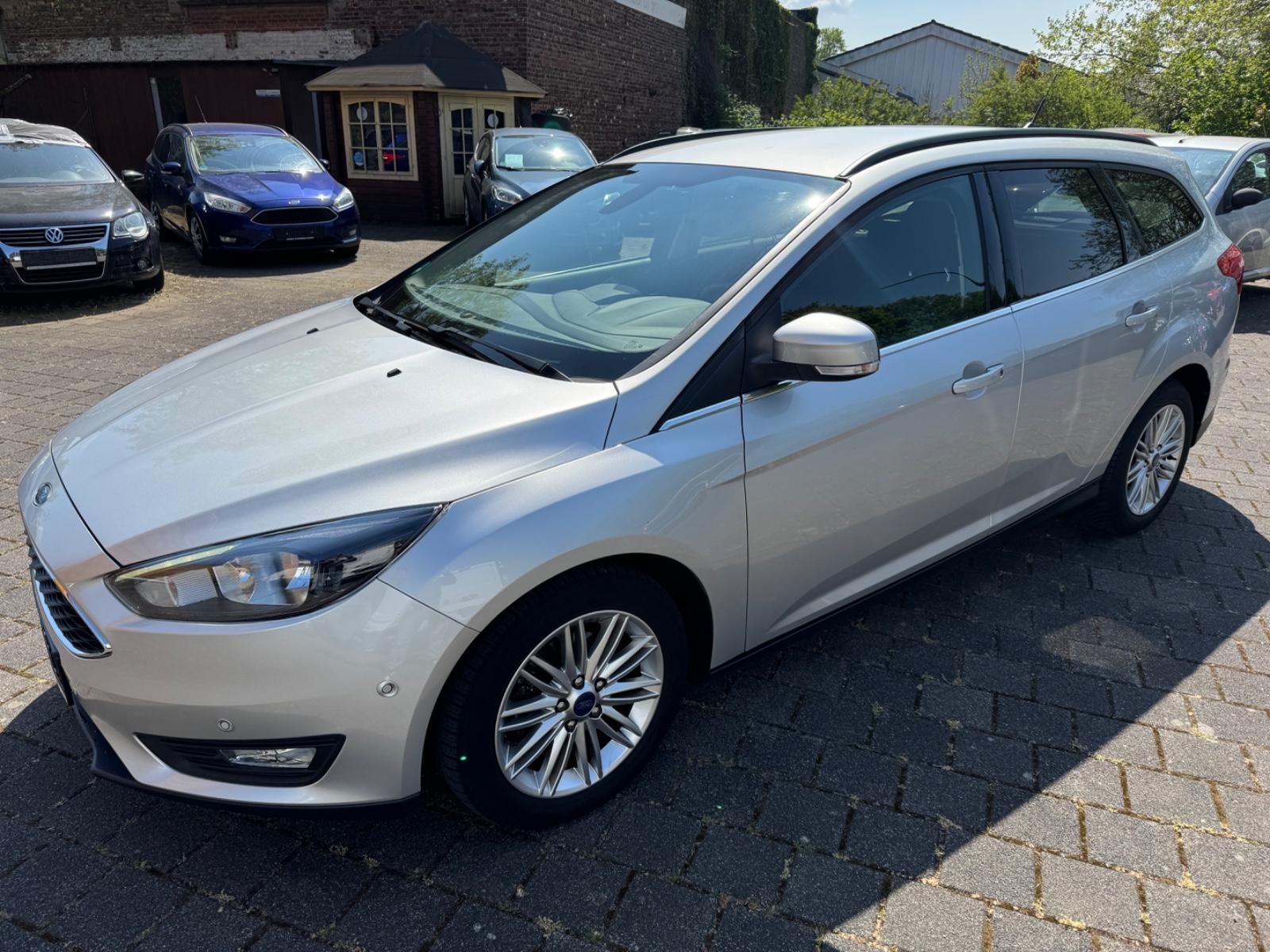 Ford Focus Turnier Cool & Connect TOP/TÜV 05/2027/+++