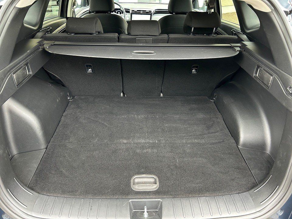 Fahrzeugabbildung Hyundai TUCSON 1.6 CRDi 136PS 48V 7DCT 2WD TREND 1.HAND+