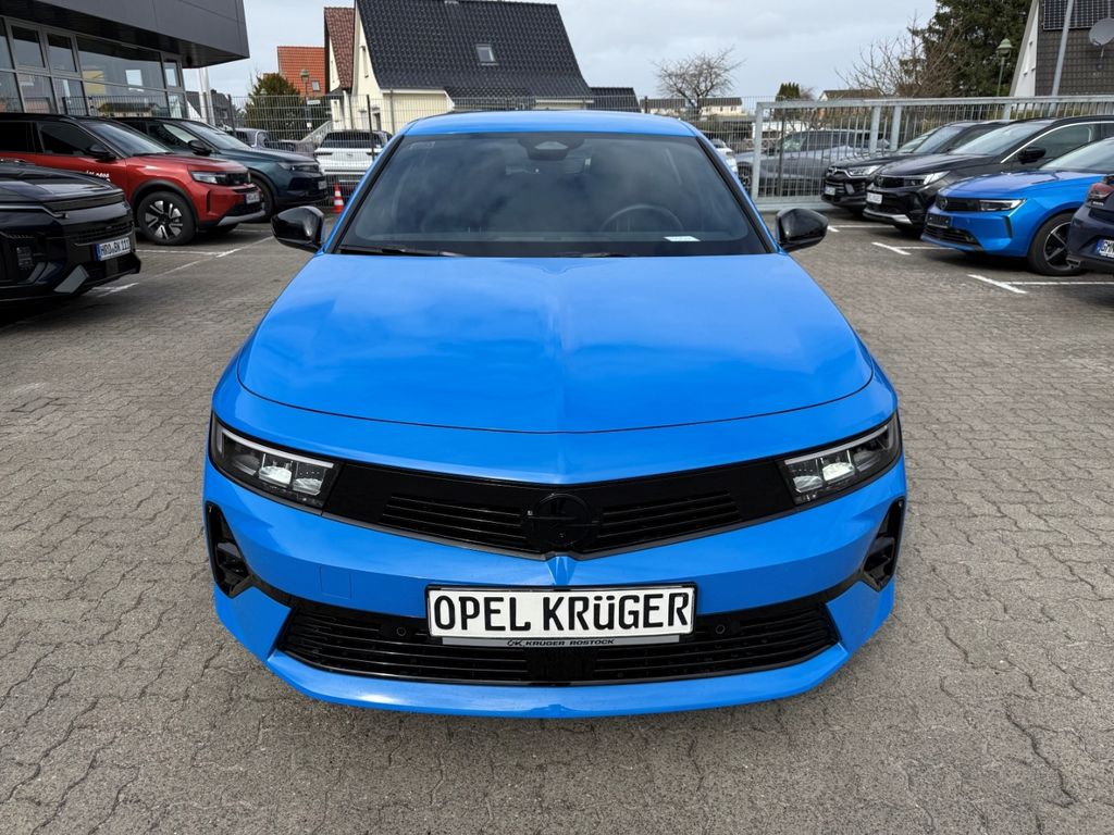 Opel Astra — fotografia 3