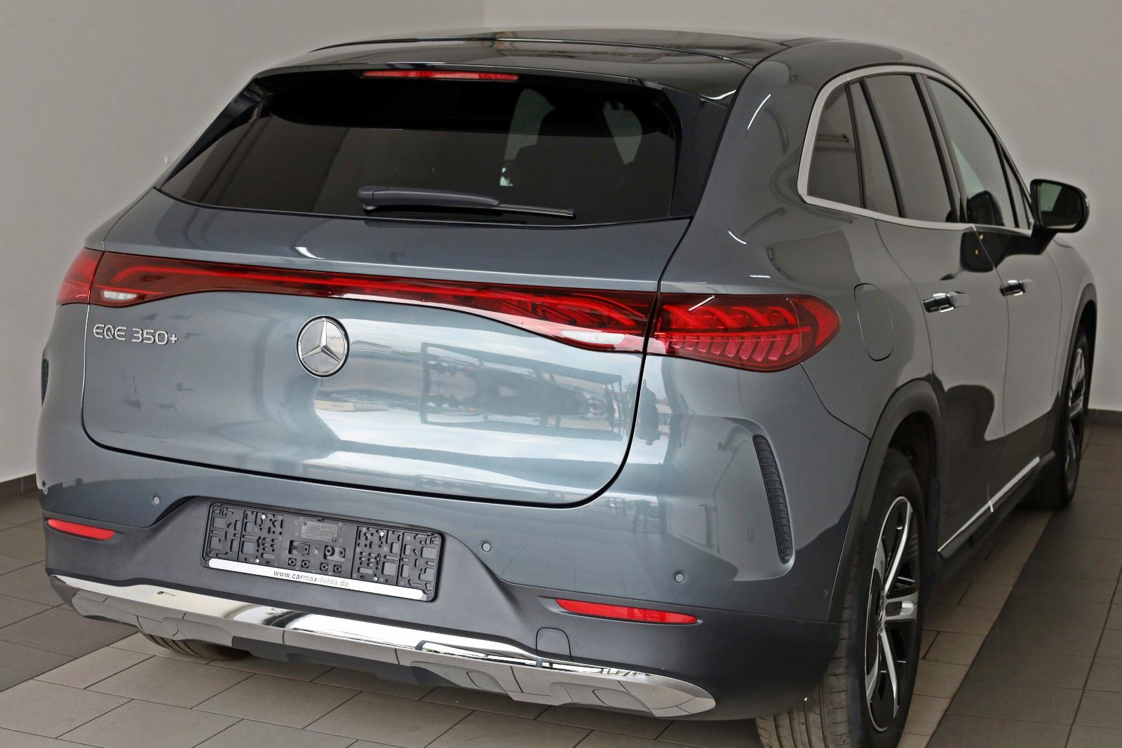 Fahrzeugabbildung Mercedes-Benz EQE SUV 350 Electric Art,Advanced,Kamera,ACC
