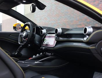2018 Ferrari GTC4LUSSO — миниатюра 28