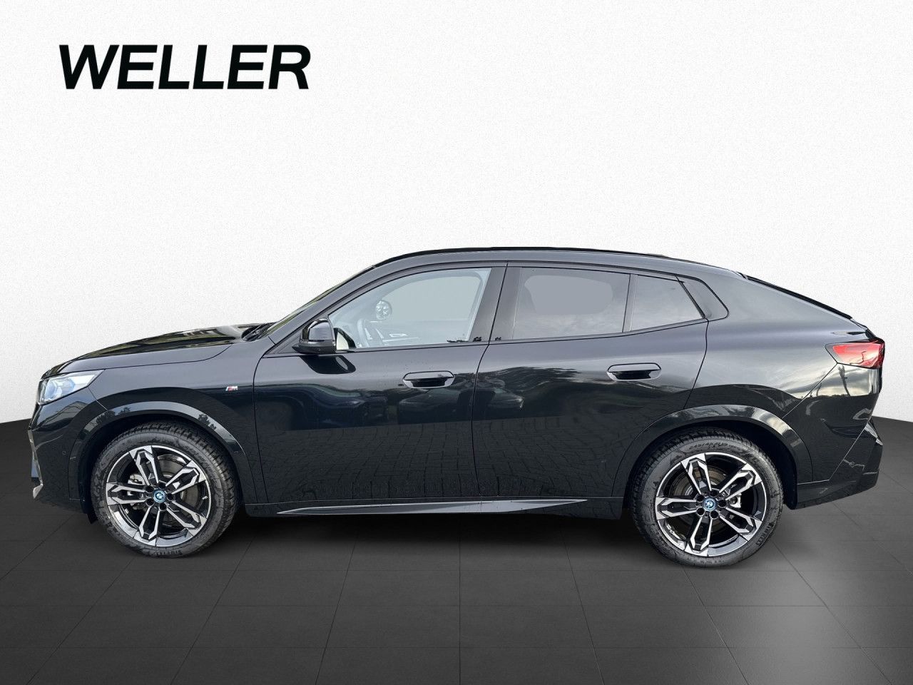 BMW iX2 - Bild 12