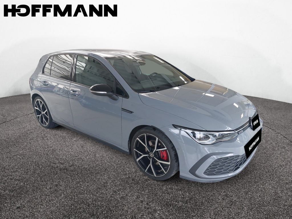 Fahrzeugabbildung Volkswagen Golf 2.0 TDI GTD Matrix Head Up Black Style ACC