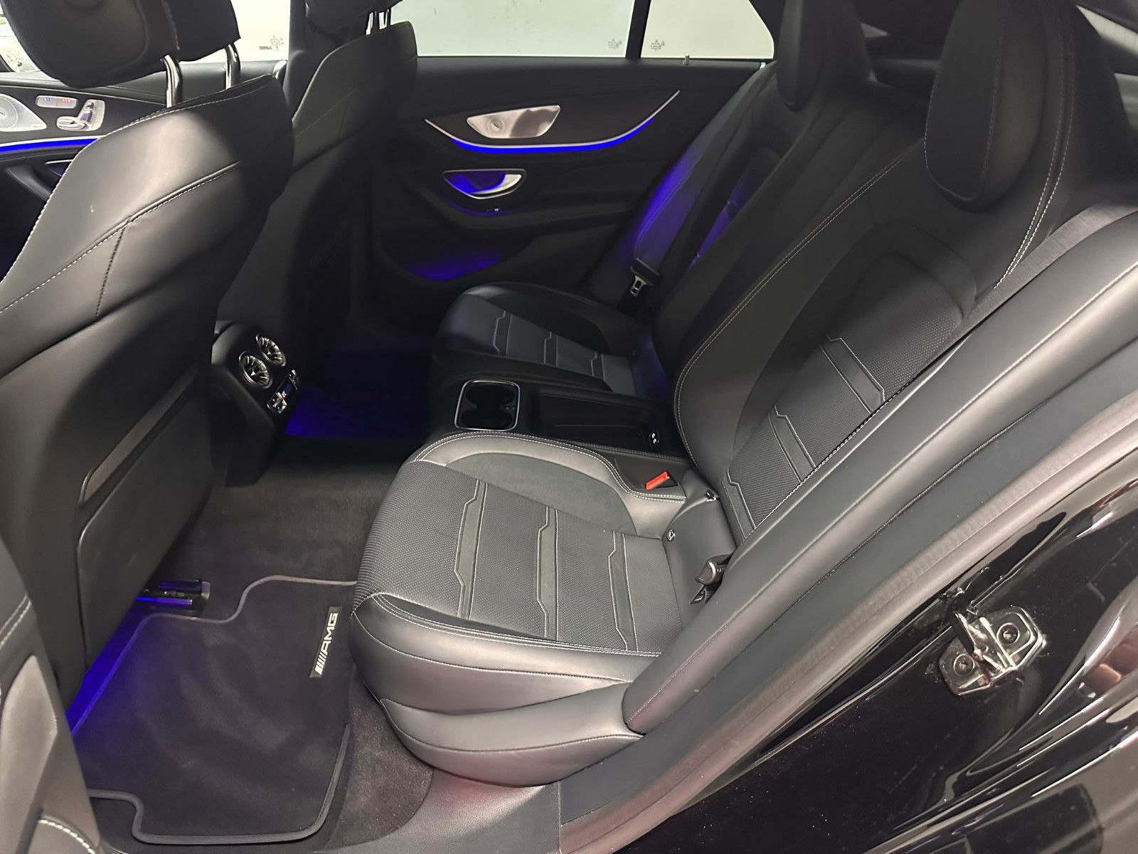 Fahrzeugabbildung Mercedes-Benz GT 63 S E Performance *SHD*KEYGO*NIGHT*SITZKLIMA