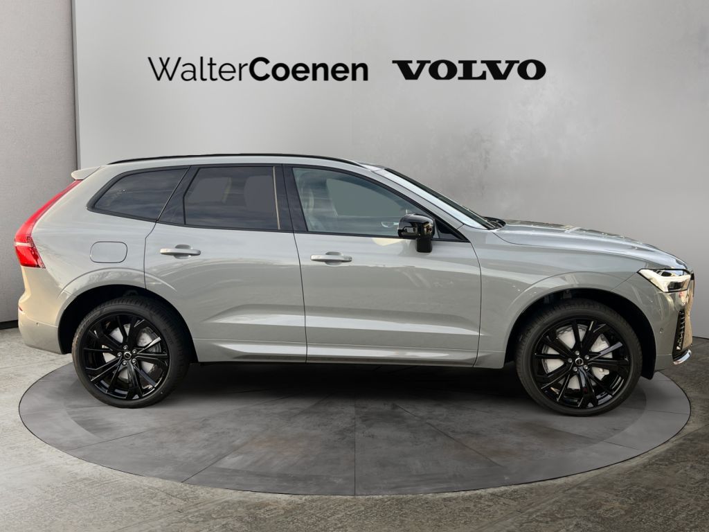 VOLVO XC60 T8 AWD Plug-in Hybr. Ultra Black Ed.,Nappa VOLVO XC60 T8 AWD Plug-in Hybr. Ultra Black Ed.,Nappa