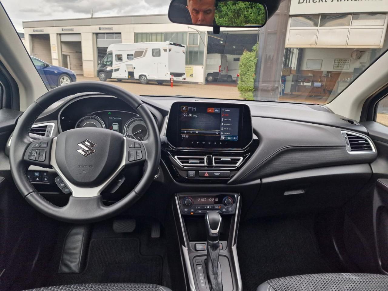 Suzuki SX4 S-Cross Comfort+ Allgrip 1,5 AT+NAV+PANO