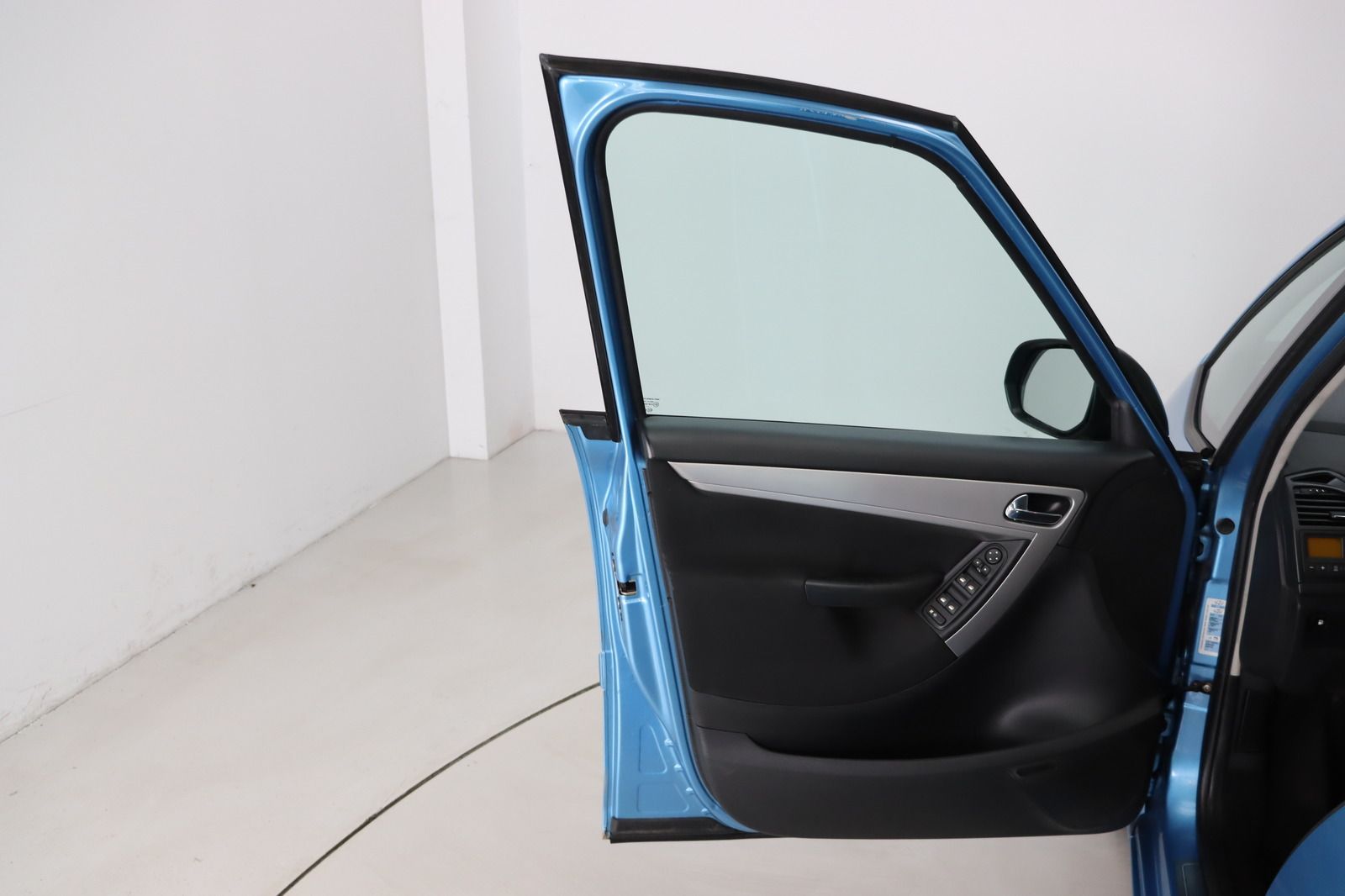 Fahrzeugabbildung Citroën C4 Picasso 1.8 16V Tendance aus 1. Hand