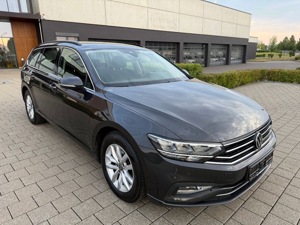 Image of Volkswagen Passat Variant