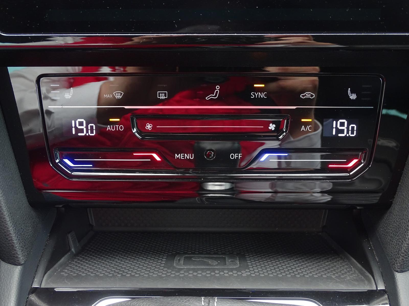 Volkswagen Passat 1.5 TSI R-Line LED ACC Kamera, миниатюра 13