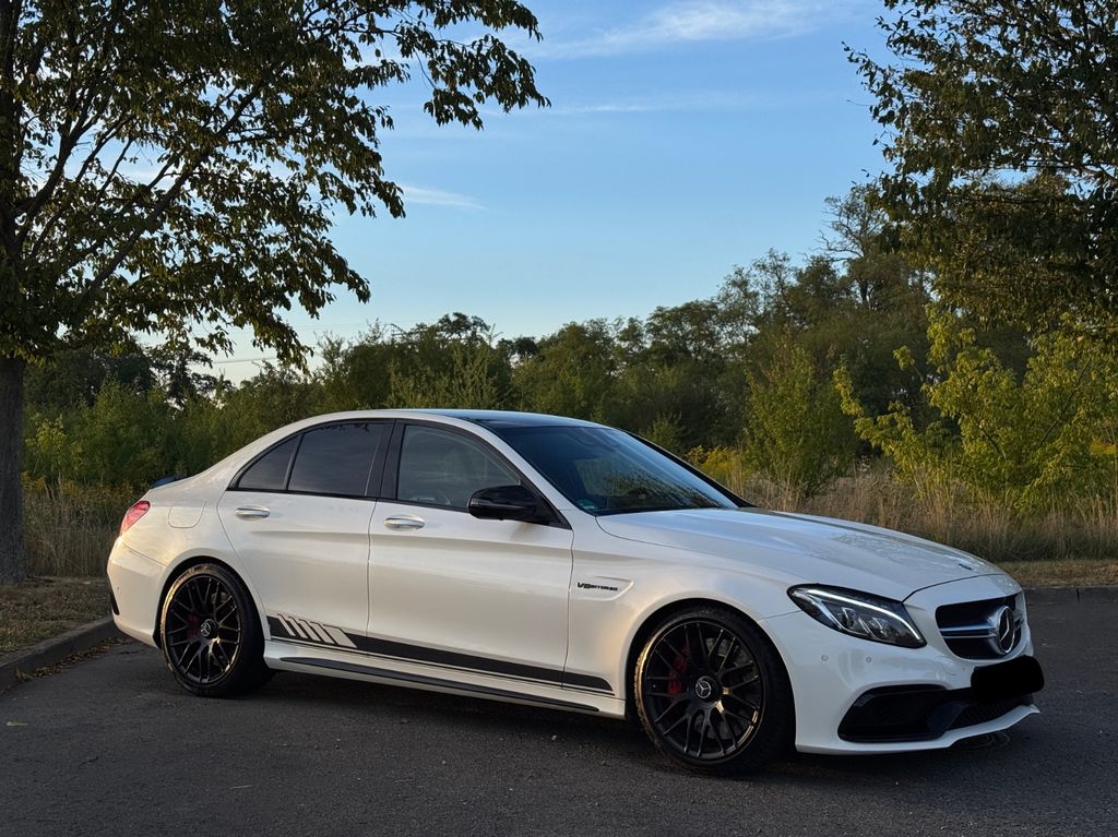 Image of Mercedes-Benz C 63 AMG