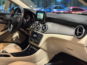2014 Mercedes-BENZ GLA 缩略图 44