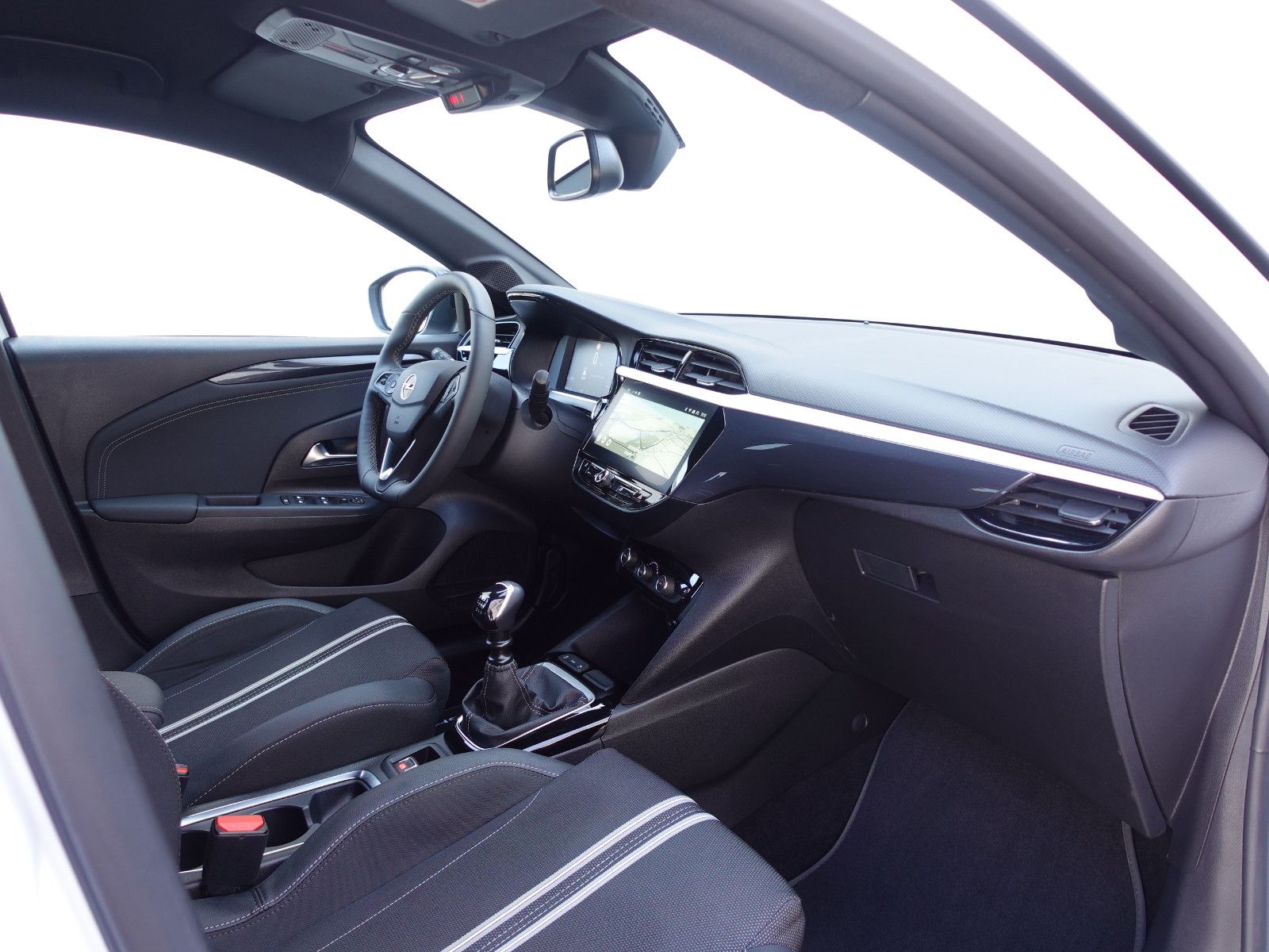 Fahrzeugabbildung Opel Corsa 1.2Turbo GS  Allwetter,Navi,PDC,Kamera,SHZ