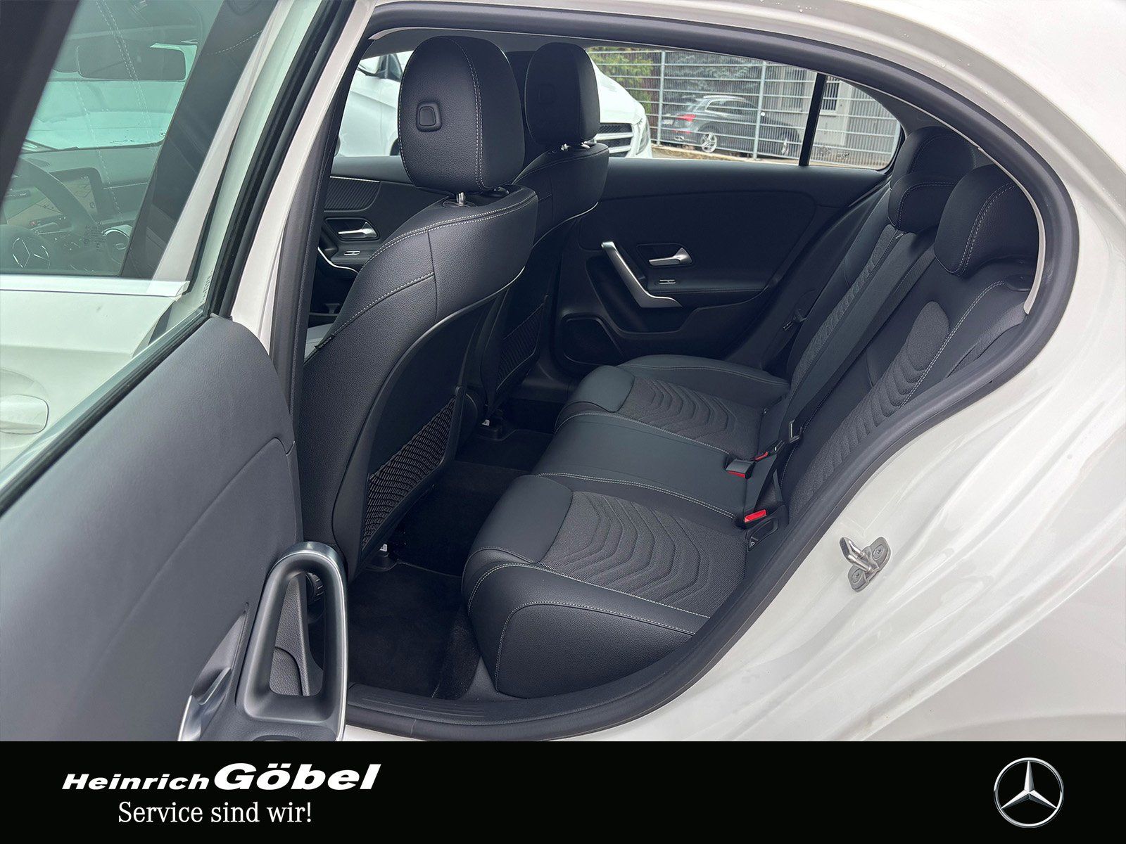 Fahrzeugabbildung Mercedes-Benz A 180 PROGRESSIVE*LED*KAMERA*SPURHALTE*