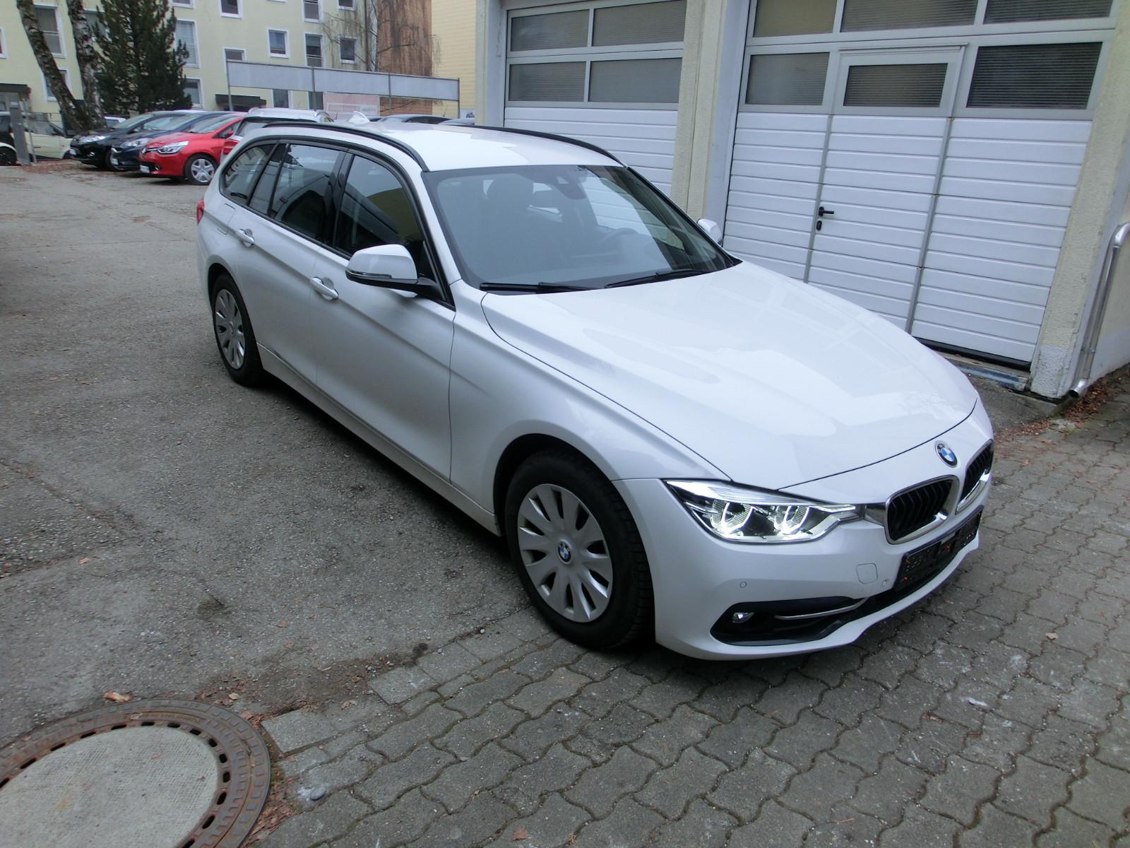 BMW 320  Touring Sport Line LED Scheinw. HeadUp