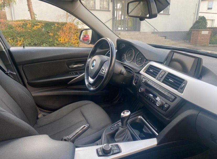 BMW 320 2012 — photo 8