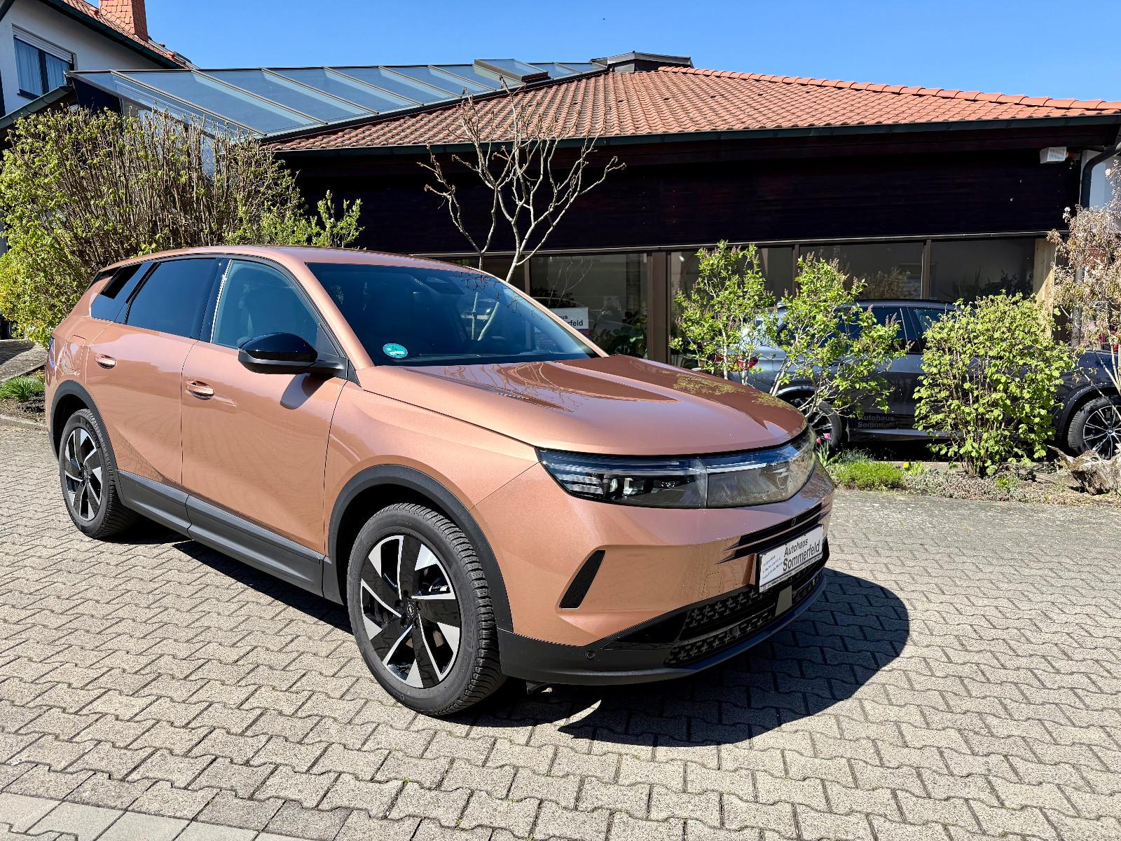 Opel Grandland 1.2 Mild-Hybrid, AHK