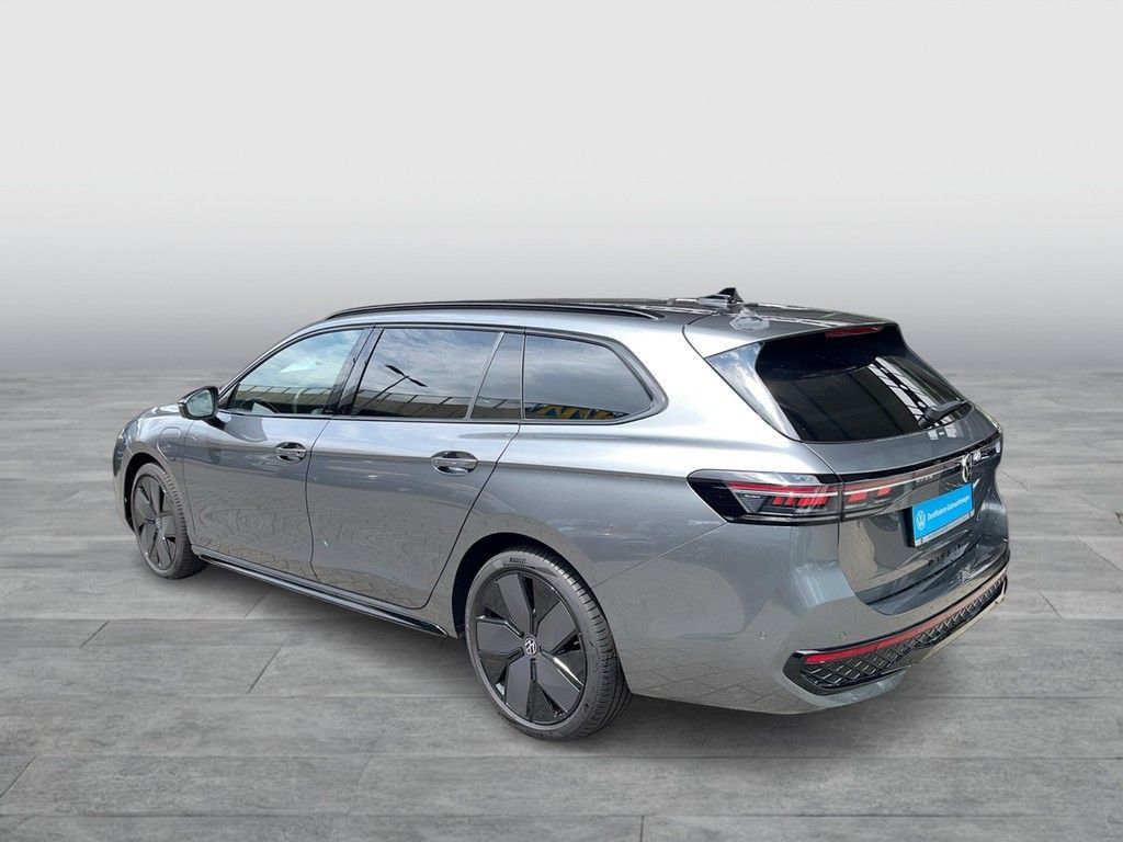 Volkswagen Passat Variant 1.5 TSI eHybrid DSG R-Line IQ.Dri foto 4