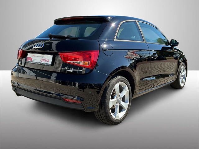 A1 1.0 TFSI ULTRA SPORT+XENON+SHZ+PDC