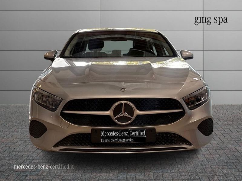 Other Mercedes-Benz Classe A A 180 d Advanced auto imagem 3