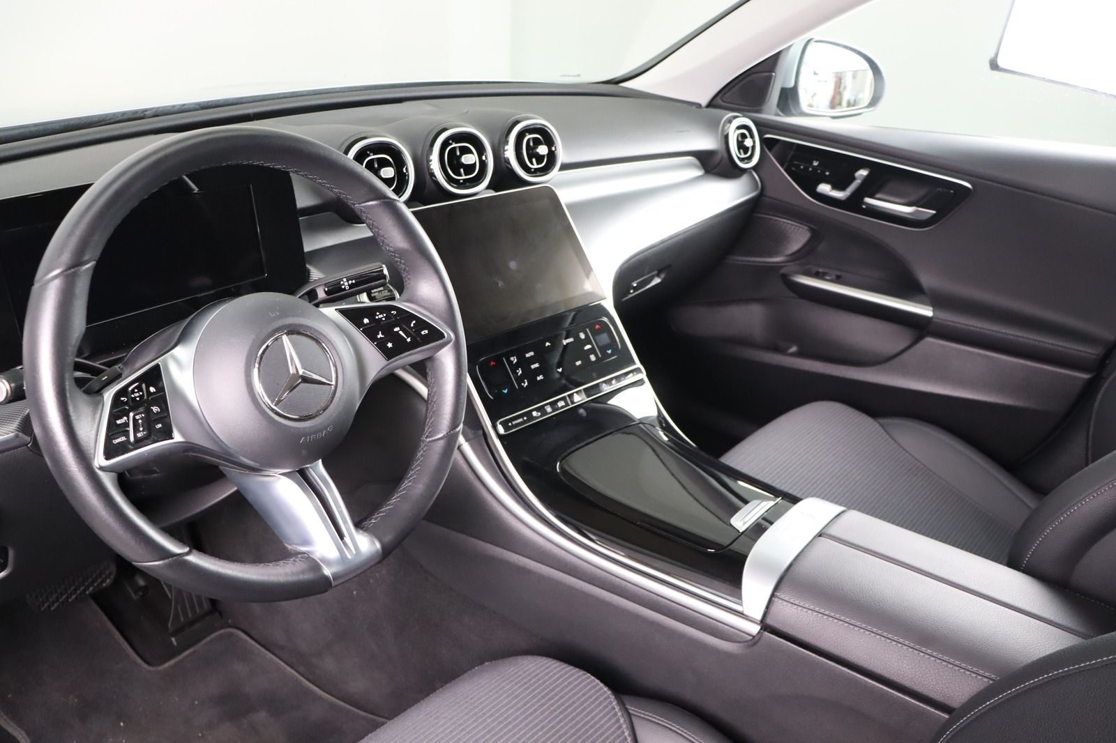 Fahrzeugabbildung Mercedes-Benz C 220 T d 4Matic * LED * Memory * DAB