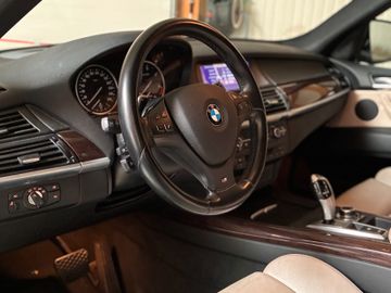 BMW X5 - 6