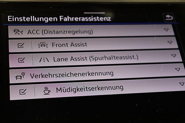 T-Roc Sport 1.5 TSI DSG ACC NAVI SHZ SPORTFW el.