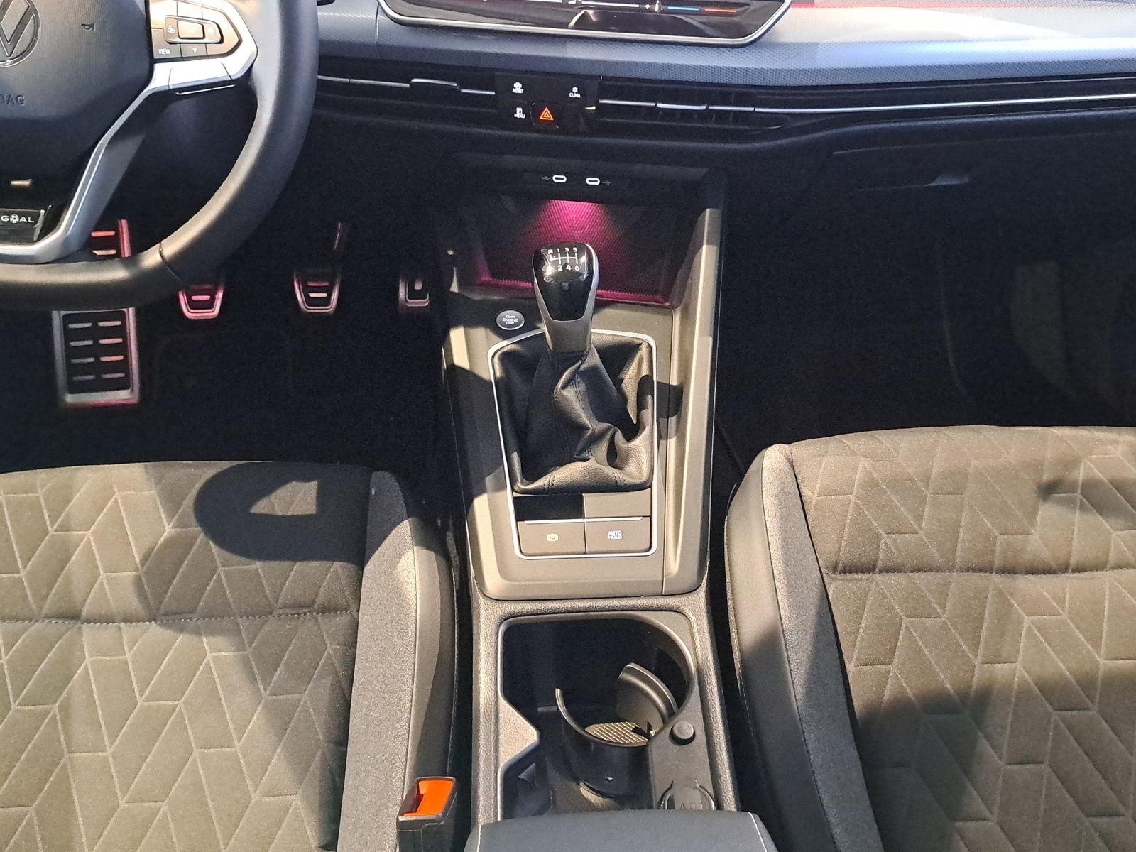 Volkswagen Golf - Bild 6