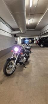 Suzuki INTRUDER VL 125 - SUZUKI CHOPPER 125