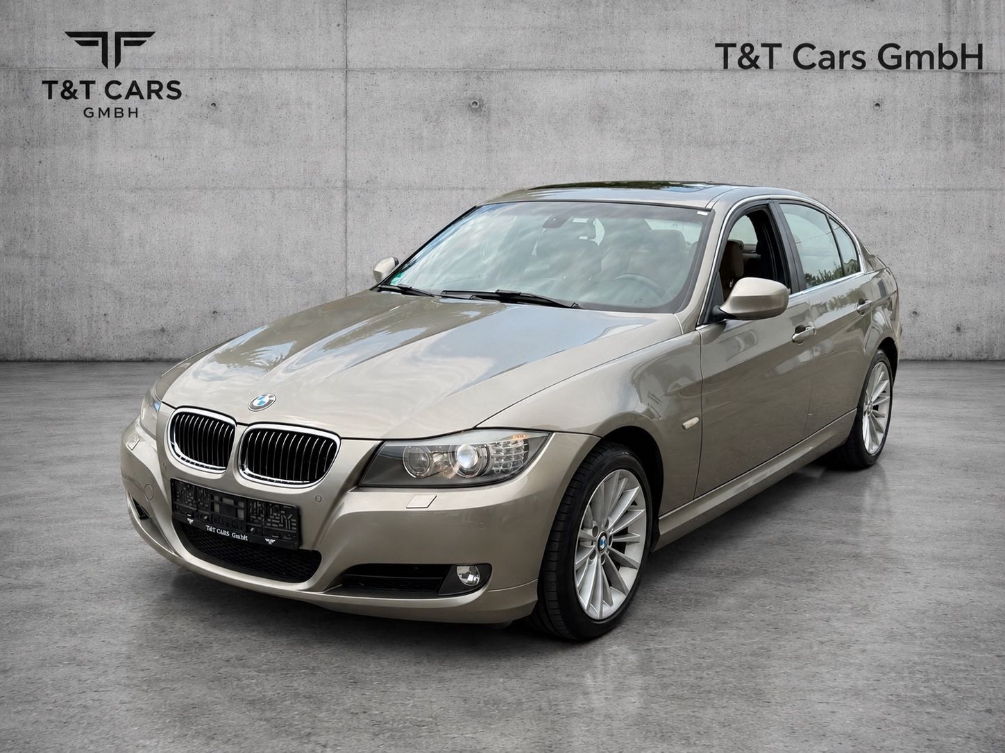 BMW 330 - 1