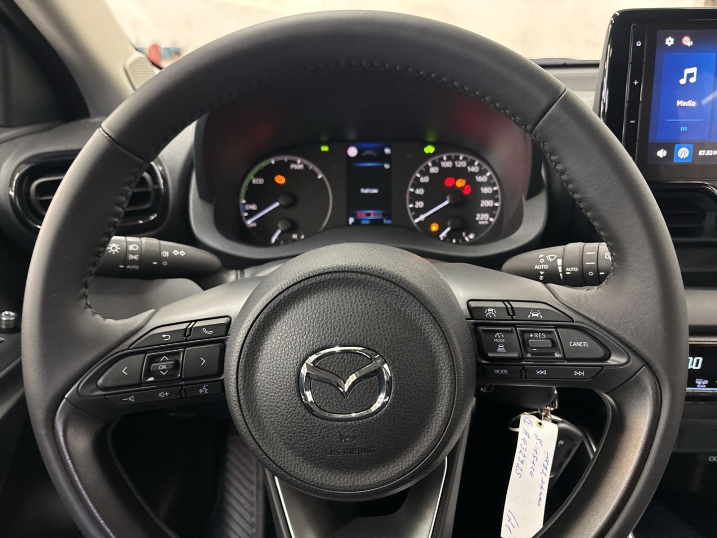 Mazda 2 Hybrid - Bild 12