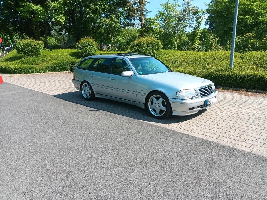 Mercedes-Benz C 200