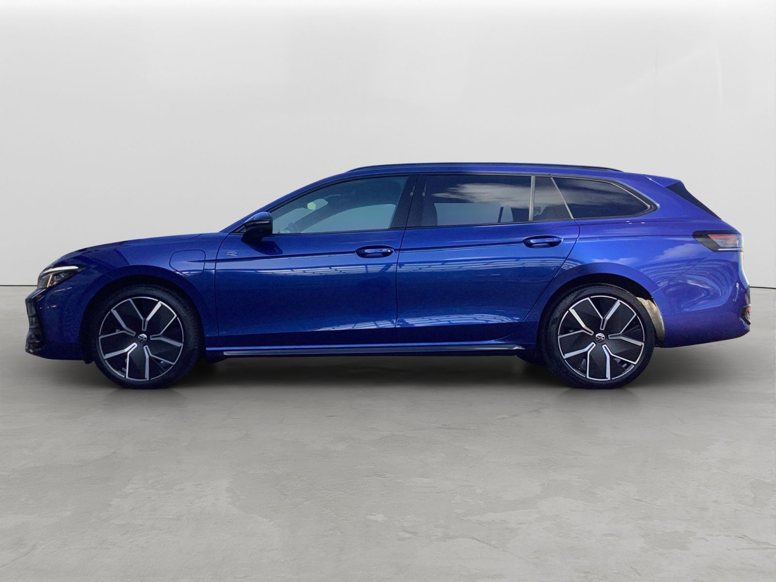 Volkswagen Passat Variant 1.5 TSI eHybrid DSG R-Line IQ.Lig foto 2