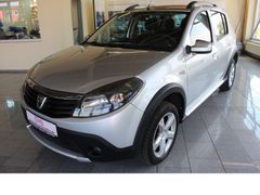 Fahrzeugabbildung Dacia Sandero Stepway