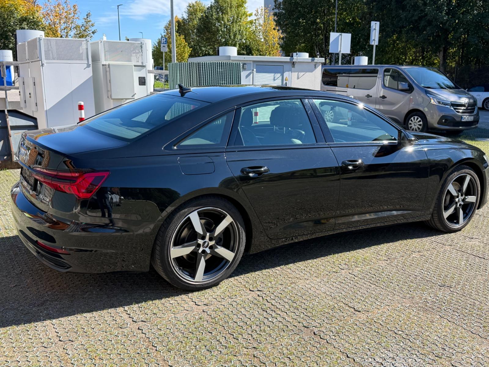 Audi A6 Lim. 50 TDI quattro sport,AHK,PANO,19%