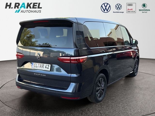 Volkswagen T7 Multivan — fotografia 3