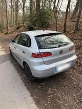 Seat Ibiza 1.2 60PS TÜV bis 05/26 4 Türer ... - Seat Ibiza: Türer