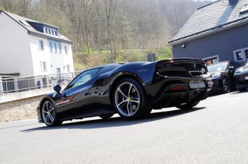 Ferrari 296 GTB*DaytonaRacingSeat,Lift,JBL,Carbon,Alkant