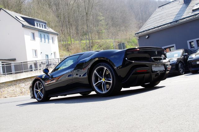 Ferrari 296 GTB*DaytonaRacingSeat,Lift,JBL,Carbon,Alkant