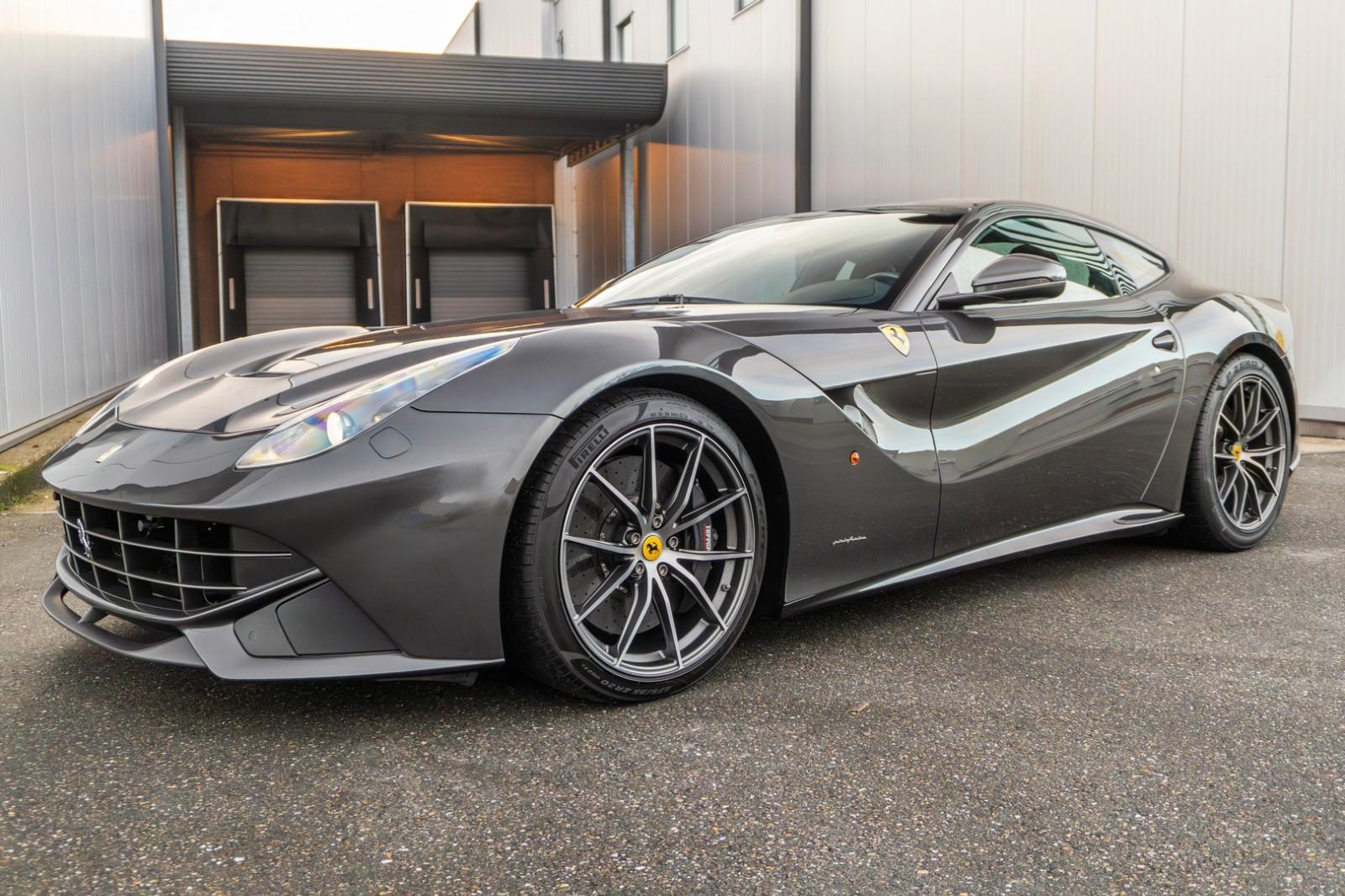 Ferrari F12 Berlinetta - Canna Di Fucile - Only 756km!