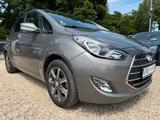 Hyundai ix20 Automatik Navigation*AHK*Kamera*1.Hand - graue Hyundai ix20