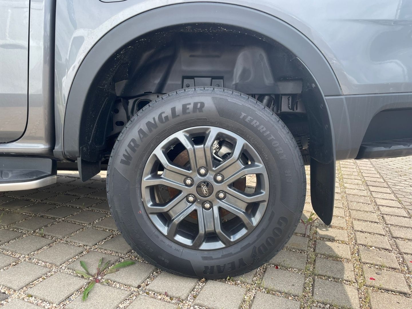 Fahrzeugabbildung Ford Ranger Wildtrak e-4WD Doppelkabine 2.0 Ecoblue E