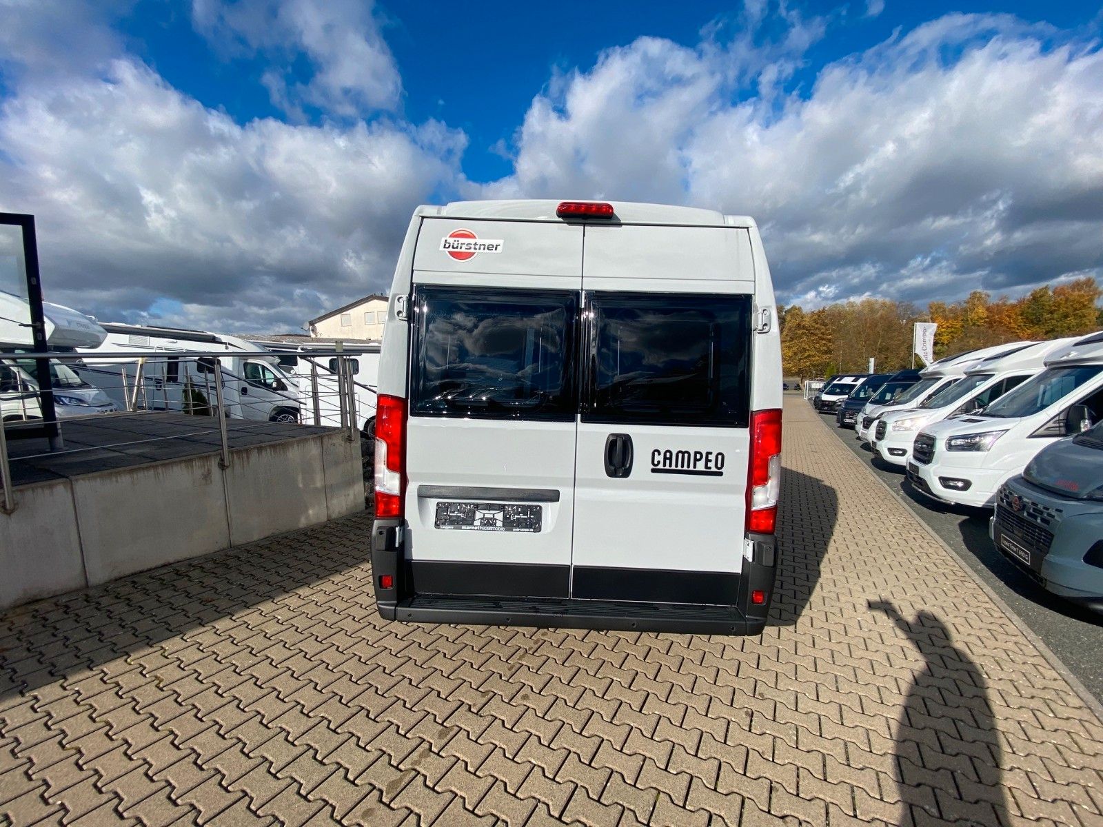 Fahrzeugabbildung Bürstner Campeo C 640 *Automatik*Navi*RFK*Markise*Winterp