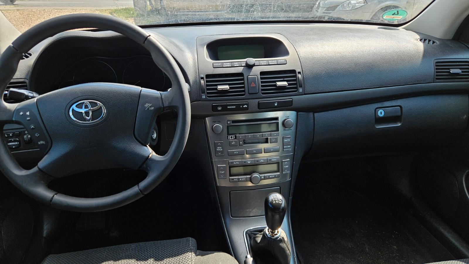 Toyota Avensis 2005 — photo 10